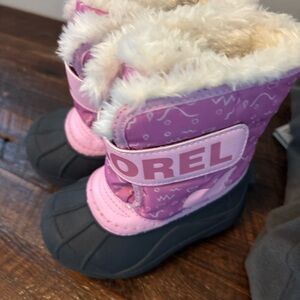 Sorel Kids' Pink and Black Snow Boots